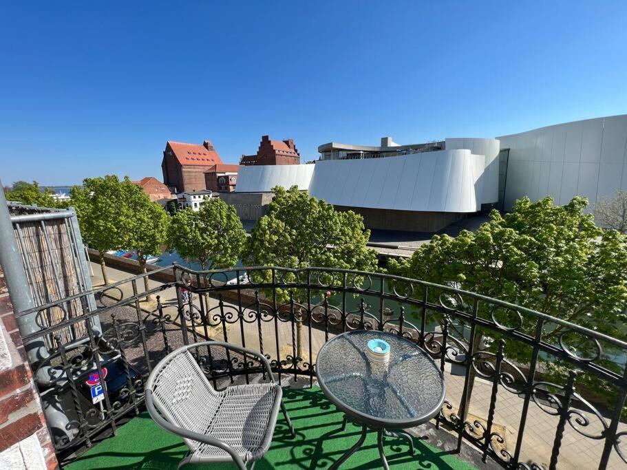 Traumwohnung Am Altstadt Hafen Stralsund Exterior photo